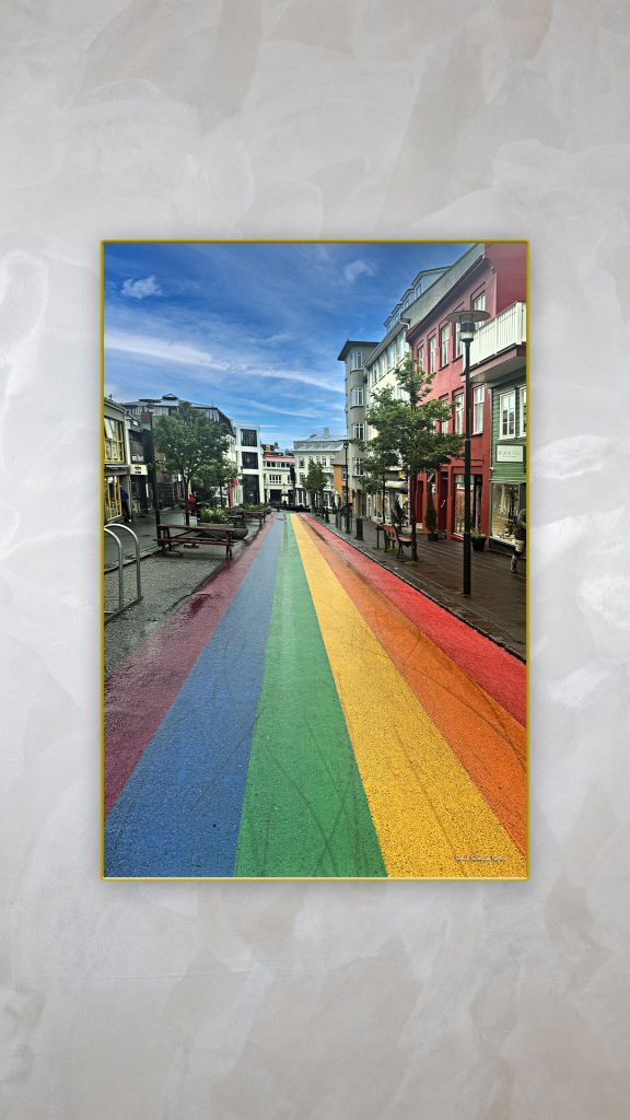 Rainbow İzlanda